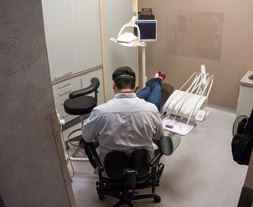 Paramount Dental | 217 - 130 Country Village Rd NE, Calgary, AB T3K 6B8, Canada | Phone: (403) 730-9882