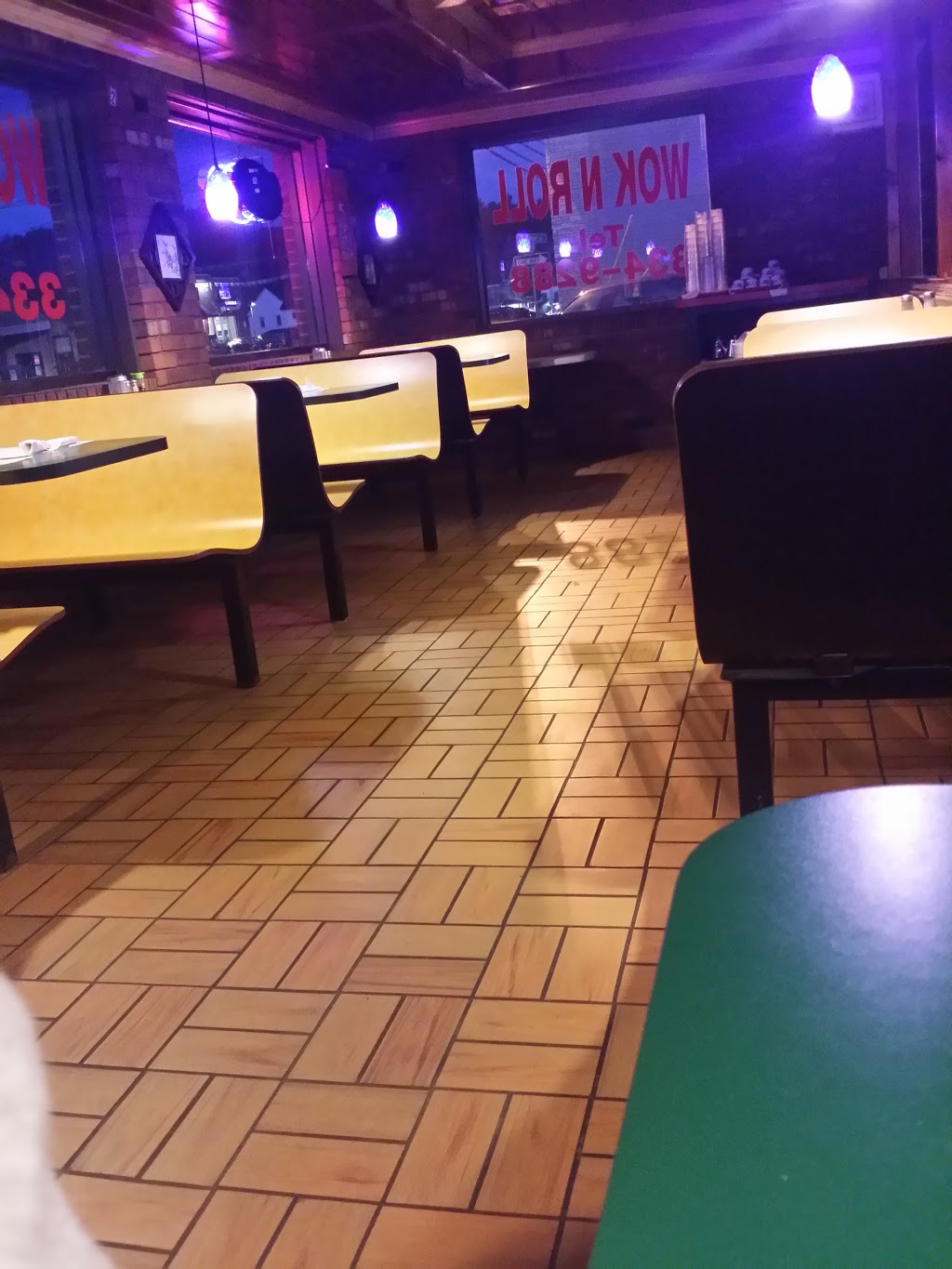 Wok & Roll | 388 E Main St, Newport, VT 05855, USA | Phone: (802) 334-9288