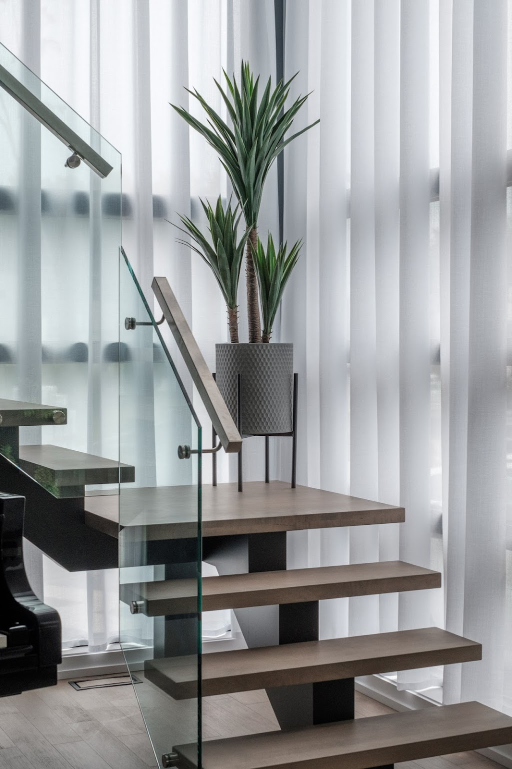 Store Urbain | 1384 Notre-Dame St W, Montreal, QC H3C 1K8, Canada | Phone: (514) 846-8878