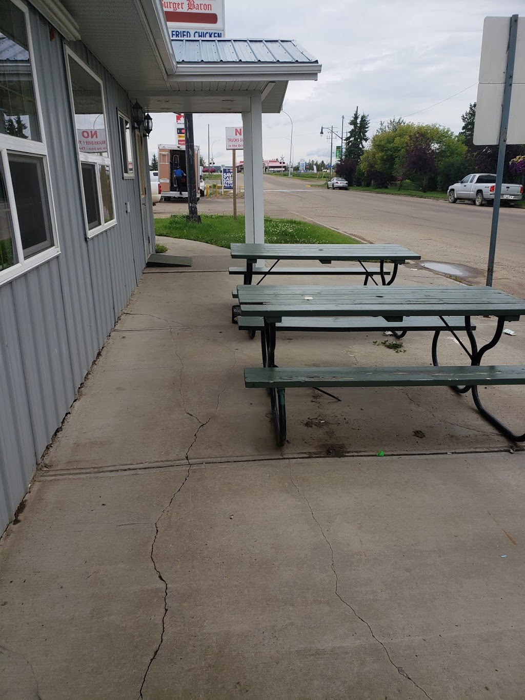 Burger Baron Drive In | 5403 50 Ave, Lamont, AB T0B 2R0, Canada | Phone: (780) 895-2466