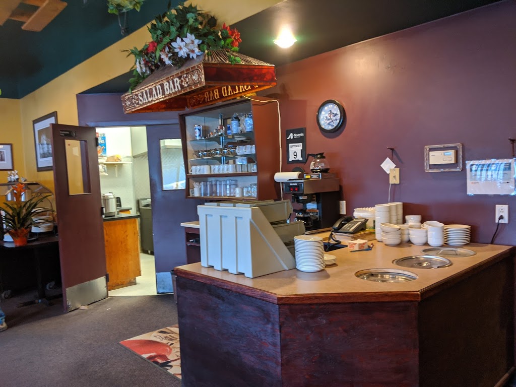 Zans Family Inn and Restaurant | Jct, MB-7 #68, Arborg, MB R0C 0A0, Canada | Phone: (204) 376-5255