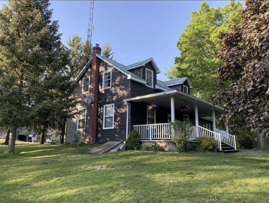 Durham Exterior | 101 Southlawn Ave, Oshawa, ON L1H 3Y2, Canada | Phone: (905) 260-2322