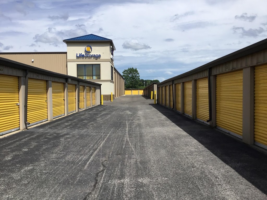 Life Storage | 4445 Lake Ave, Blasdell, NY 14219, USA | Phone: (716) 822-1500