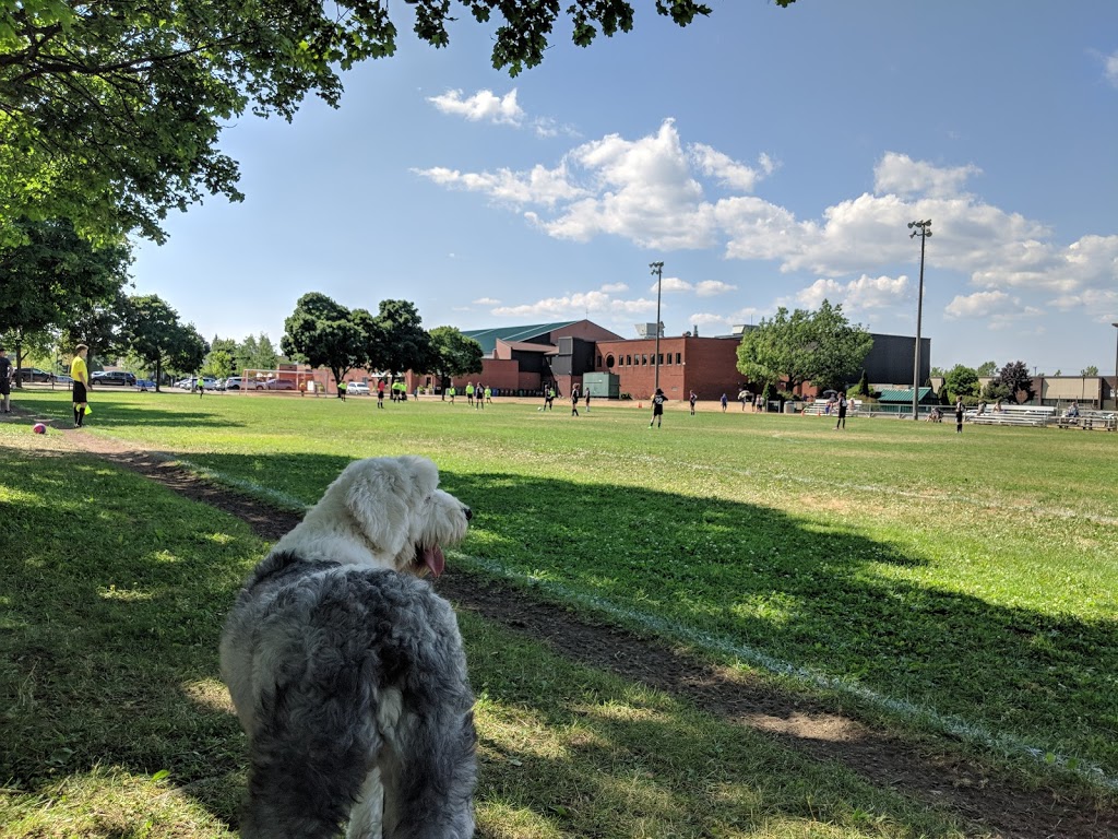 Meades Park | Boul Hymus, Kirkland, QC H9H 3W7, Canada