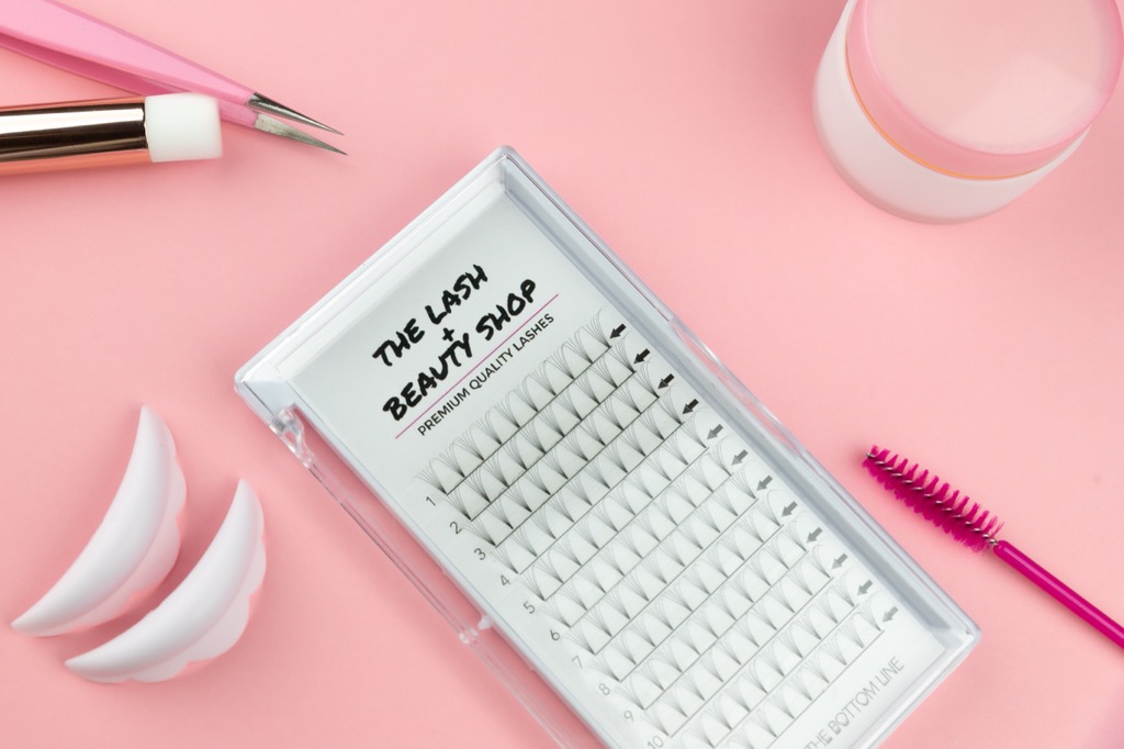 The Lash+Beauty Shop | 54 Borland Dr, Guelph, ON N1G 5B4, Canada | Phone: (647) 244-9211