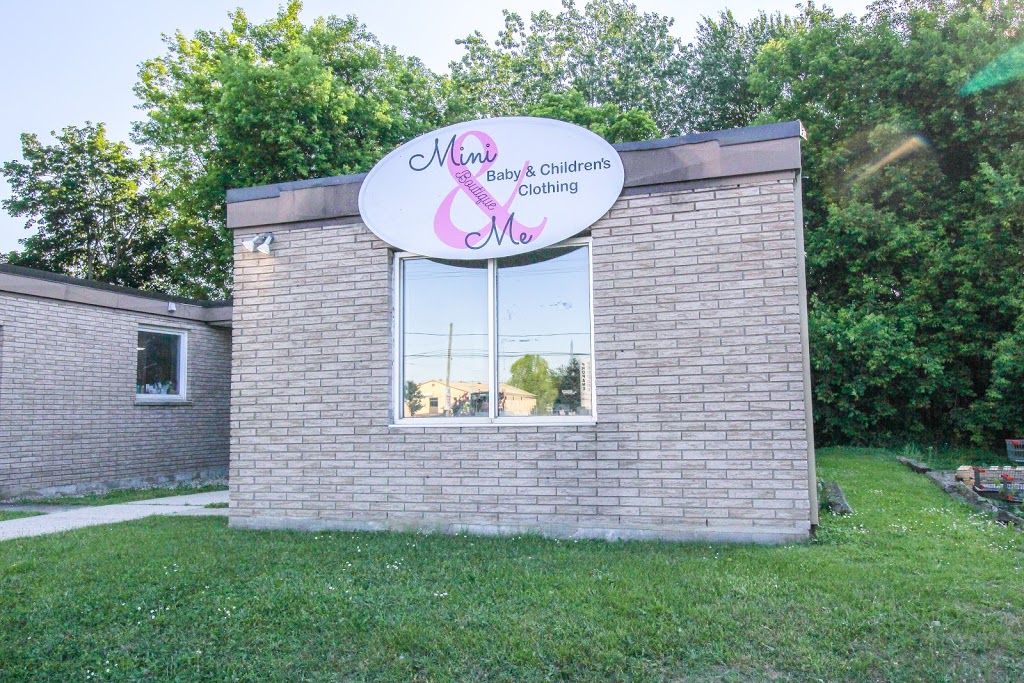Mini & Me | 378 Garafraxa St S, Durham, ON N0G 1R0, Canada | Phone: (519) 477-2545