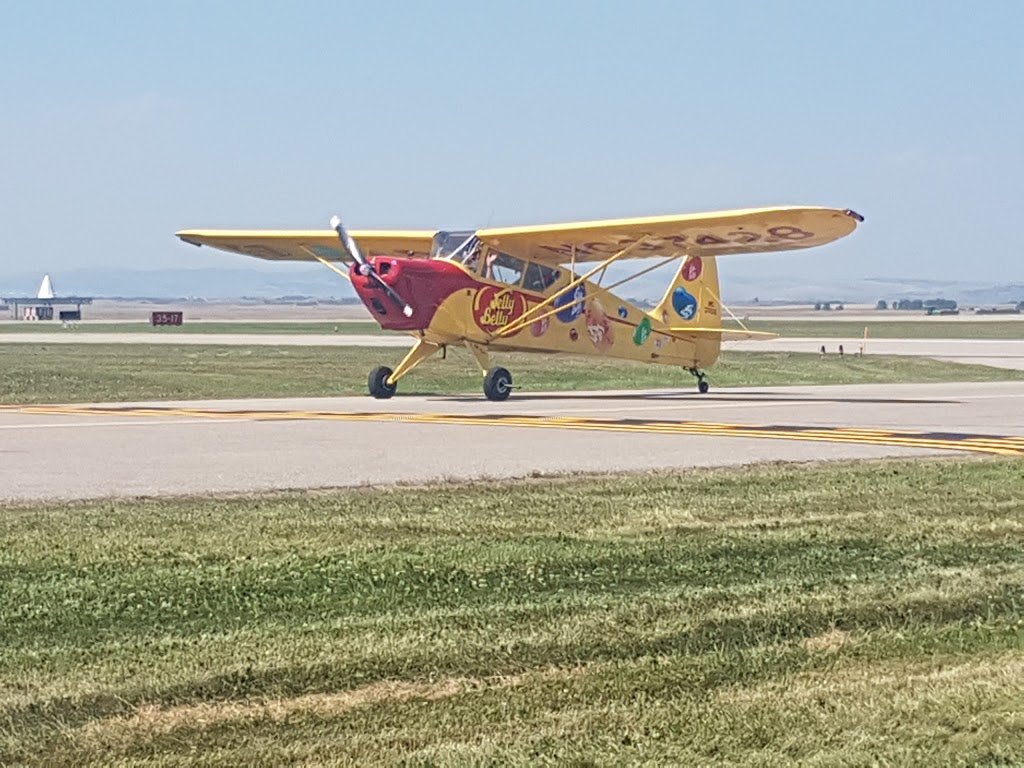 Springbank Airport | 175 MacLaurin Dr, Calgary, AB T3Z 3S5, Canada | Phone: (403) 286-1494