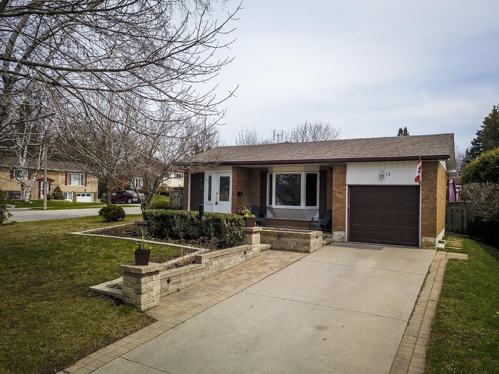 Alejandro Baez, Remax Ultimate Realty | 1192 St Clair Ave W, Toronto, ON M6E 1B4, Canada | Phone: (416) 909-5748