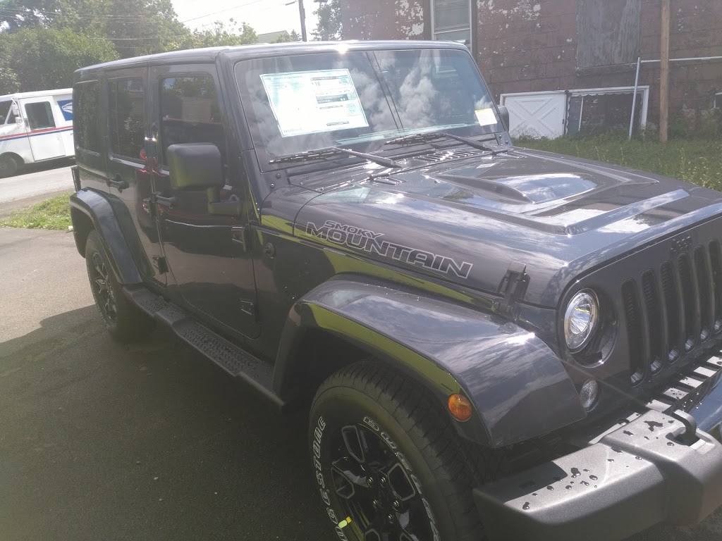 Emerling Chrysler Dodge Jeep RAM | 135 S Cascade Dr, Springville, NY 14141, USA | Phone: (716) 794-1717