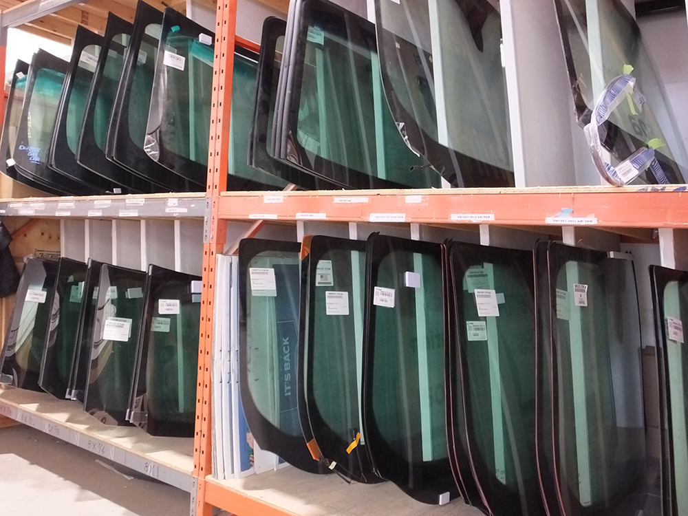 Quick Glass | 110 Westhunt Dr, Carp, ON K0A 1L0, Canada | Phone: (613) 265-0544