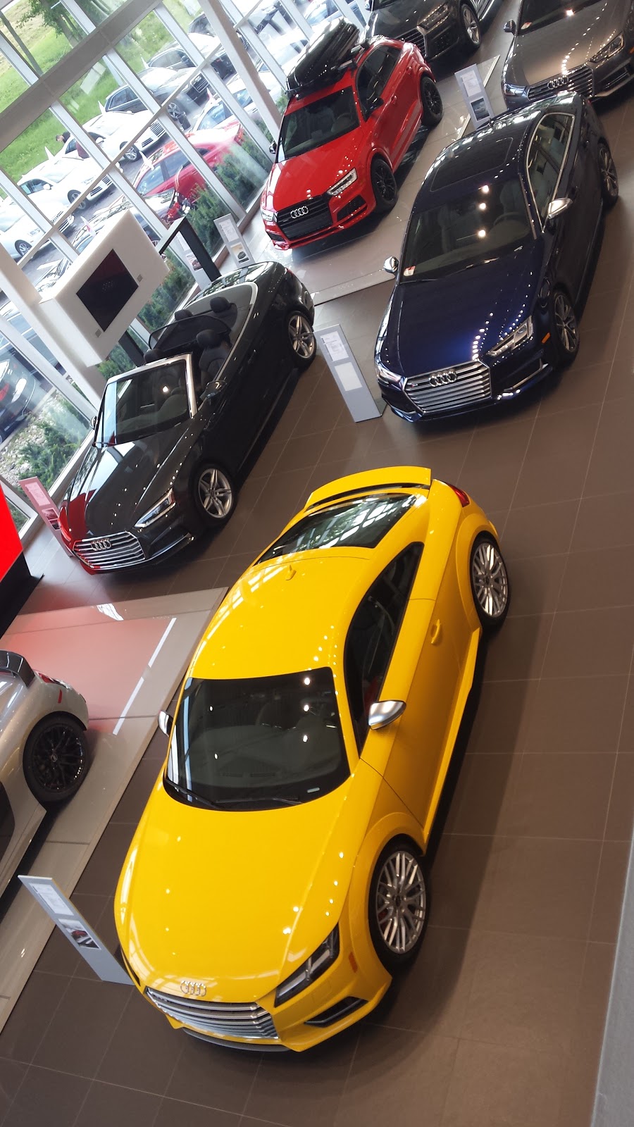 Audi St-Bruno | 1917 Boul Sir-Wilfrid-Laurier, Saint-Bruno-de-Montarville, QC J3V 0G8, Canada | Phone: (450) 653-7553
