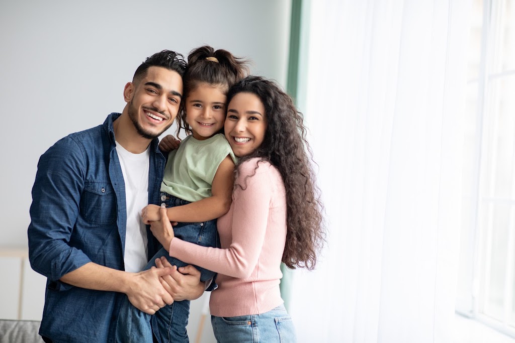 Dental Center Cousineau - Dentist Brossard | 5405 Grande Allée, Brossard, QC J4Z 3G9, Canada | Phone: (450) 676-1931