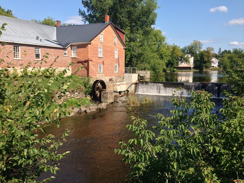 Missisquoi County Museum | 2 Rue River, Stanbridge East, QC J0J 2H0, Canada | Phone: (450) 248-3153