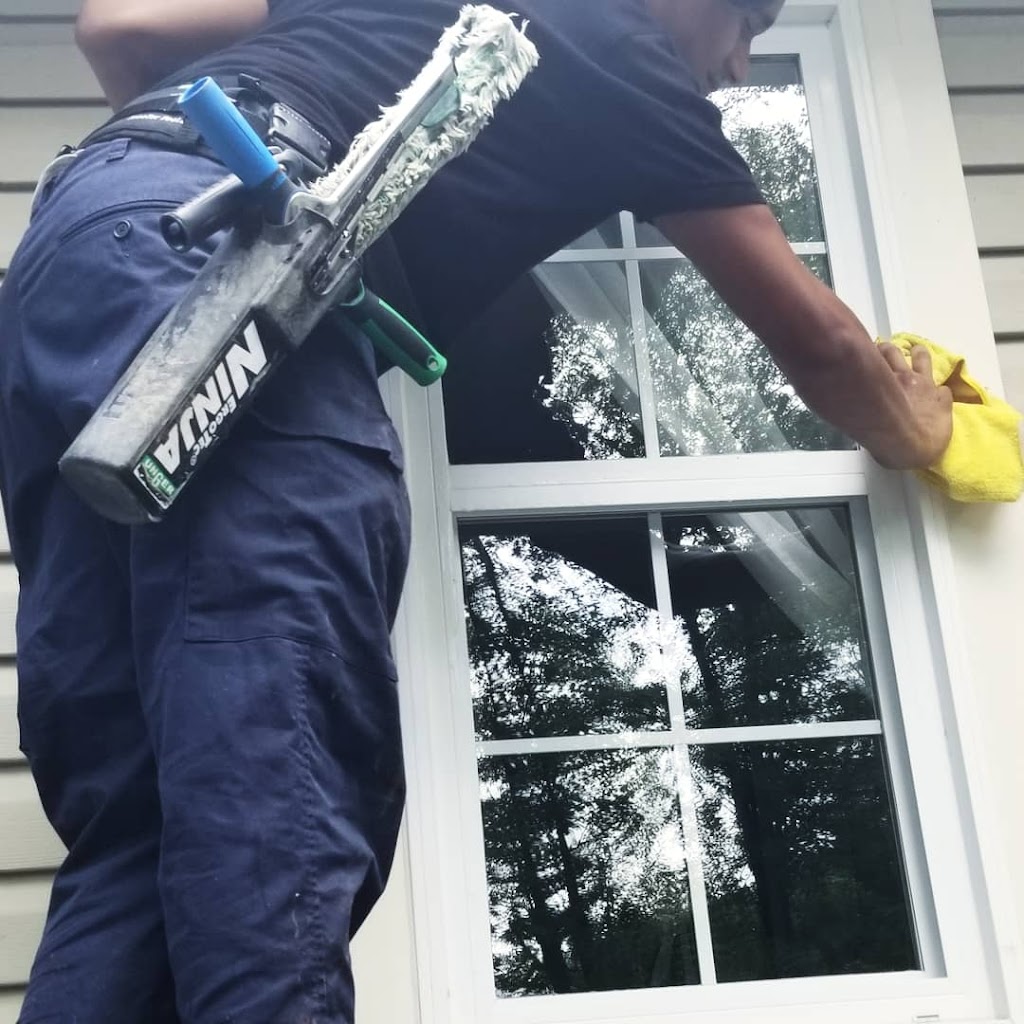 DNA window cleaning | 406 Bayview Dr, Woodlawn, ON K0A 3M0, Canada | Phone: (613) 706-3005