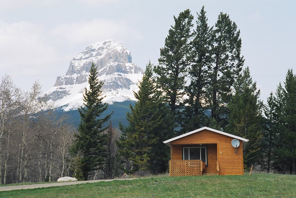 Crowsnest Mountain Resort | 100 Wolfstone Drive, Box 190, Coleman, AB T0K 0M0, Canada | Phone: (403) 562-7993