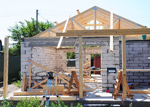 UYT Bolton Remodeling & Construction | 471 Queen St S, Bolton, ON L7E 2B5, Canada | Phone: (289) 799-3242