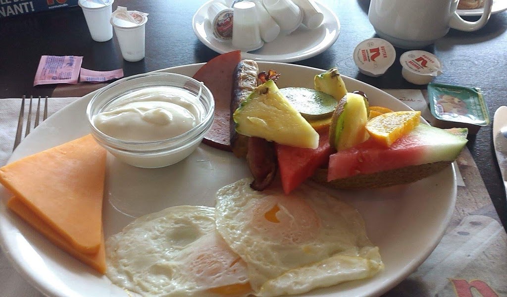 Restaurant Normandin | 2334 Boulevard Louis-XIV, Québec, QC G1C 1A7, Canada | Phone: (418) 666-1816