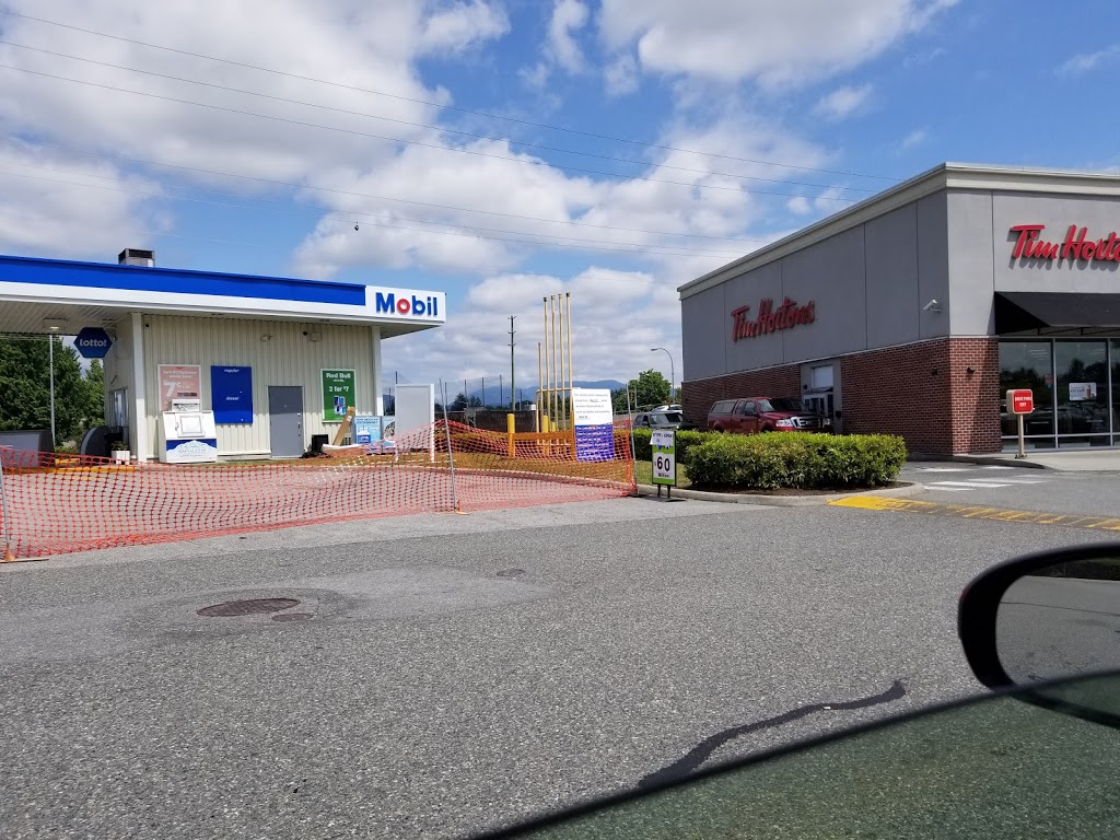 Meadowtown Centre | 19800 Lougheed Hwy, Pitt Meadows, BC V3Y 2W1, Canada | Phone: (604) 602-7711