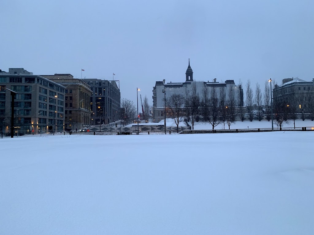 Place des Montréalaises | Place des Montréalaises, Montréal, QC H2Y 3Z8, Canada | Phone: (514) 872-0311