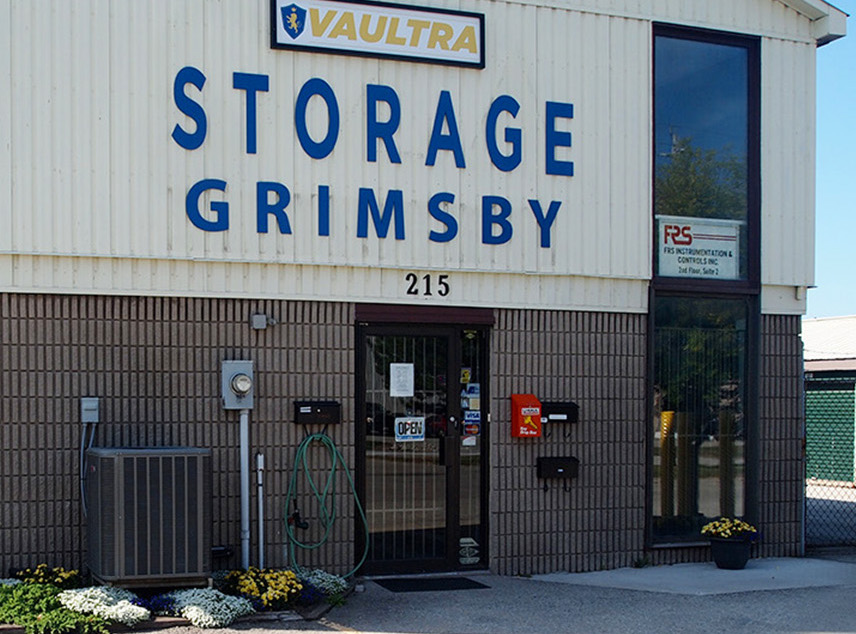 Vaultra Self-Storage - Grimsby | 215 Roberts Rd, Grimsby, ON L3M 4E8, Canada | Phone: (905) 945-6000