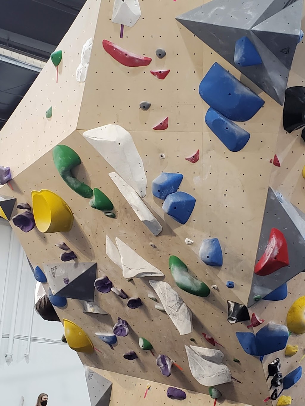 Seven Bays Bouldering | 114 Chain Lake Dr, Halifax, NS B3S 1B1, Canada | Phone: (902) 406-0662