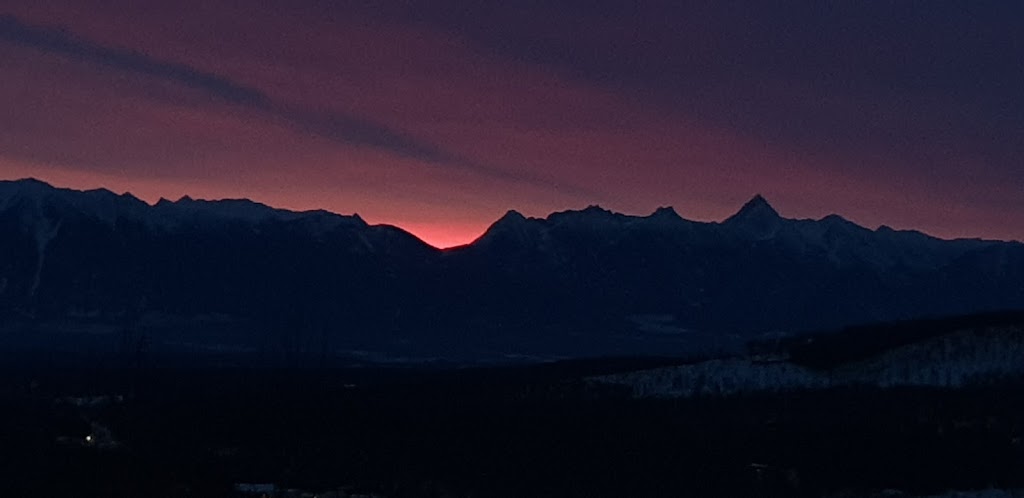 Sullivan Stone | 1000 N Star Dr, Kimberley, BC V1A 2Y9, Canada | Phone: (800) 525-6622