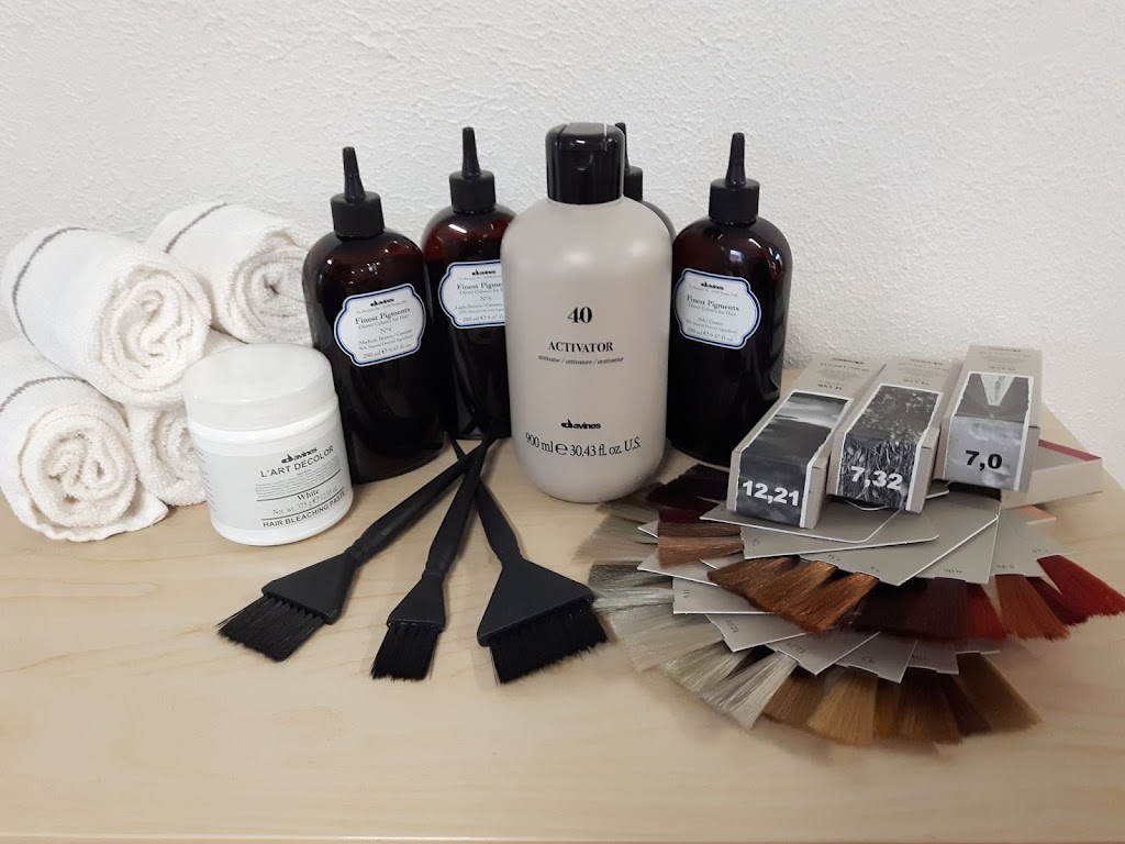 Styles Hair Design | 189 Bayfield St, Barrie, ON L4M 3B4, Canada | Phone: (705) 722-1146