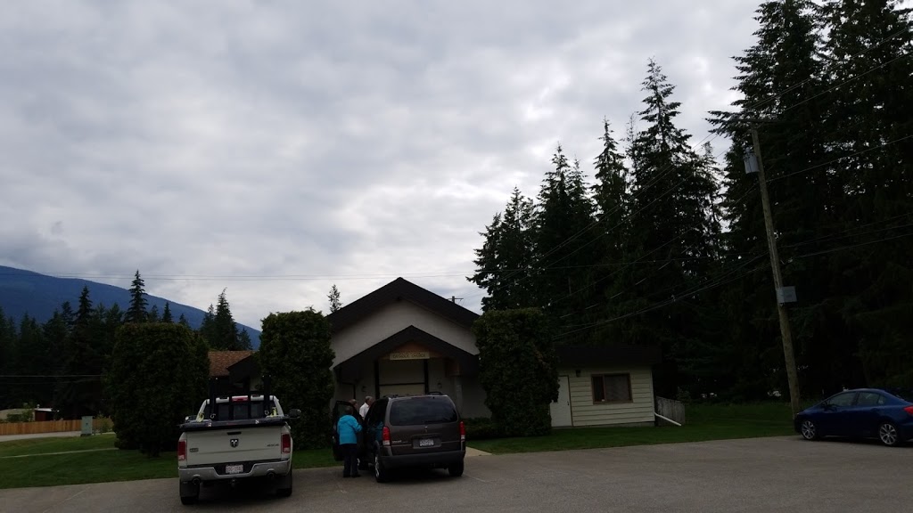 Our Lady of Fatima Catholic Church | 705 Cherry Ave, Sicamous, BC V0E 2V0, Canada | Phone: (250) 836-4995