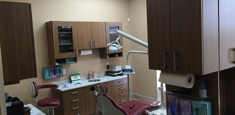 Fairwinds Dental Clinic | 5685 Hazeldean Rd #6, Stittsville, ON K2S 0P6, Canada | Phone: (613) 831-0808