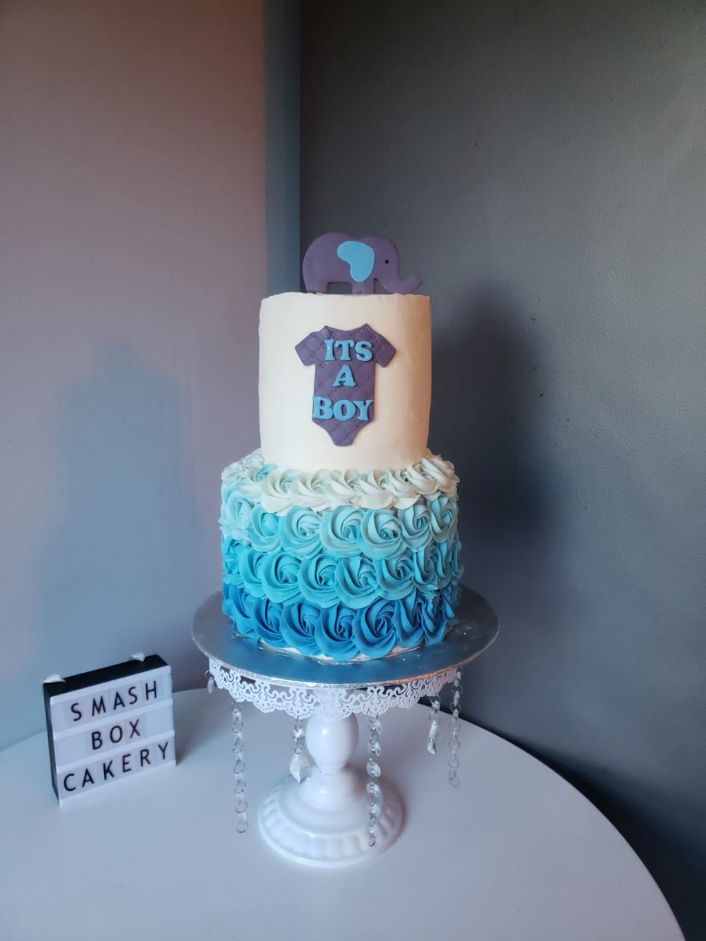 Smashbox Cakery | Bsmt (PICK UP ONLY, 1185 Victoria Park Ave, Toronto, ON M4B 2K5, Canada | Phone: (647) 250-6880