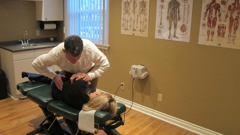 Newmarket Chiropractic & Sports Injury Clinic | 31 Lundys Ln, Newmarket, ON L3Y 3R7, Canada | Phone: (905) 898-1230