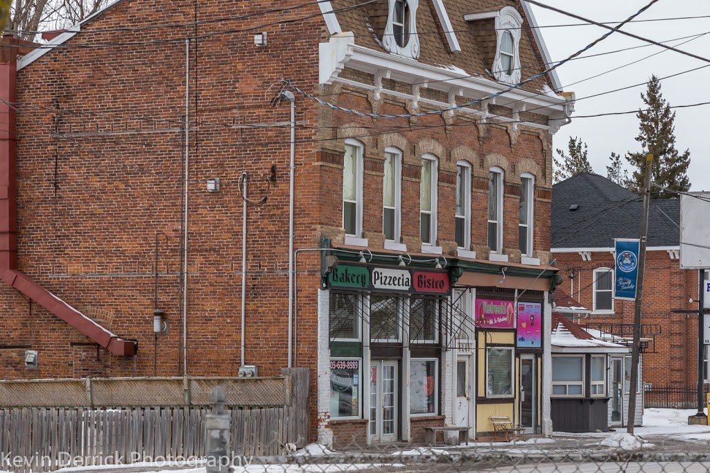 Donna’s Pizza - Norwood | 4249 Hwy 7, Norwood, ON K0L 2V0, Canada | Phone: (705) 639-8989