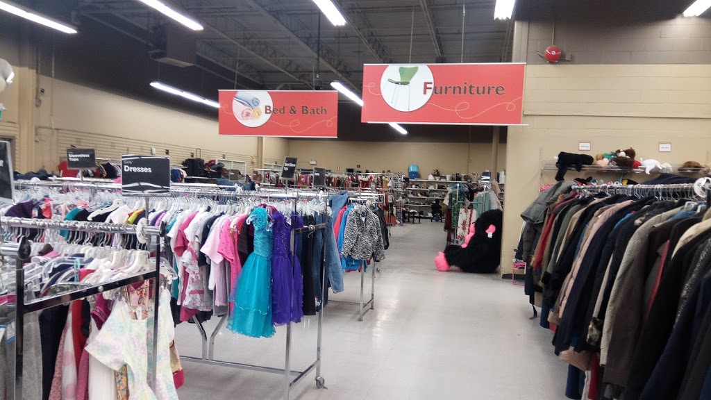 Value Village | 45 Woodbine Downs Blvd, Etobicoke, ON M9W 6N5, Canada | Phone: (416) 675-7450