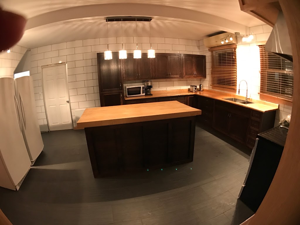 Laubergine | 160 Chemin Cooledge, Mansonville, QC J0E 1X0, Canada | Phone: (514) 816-4908