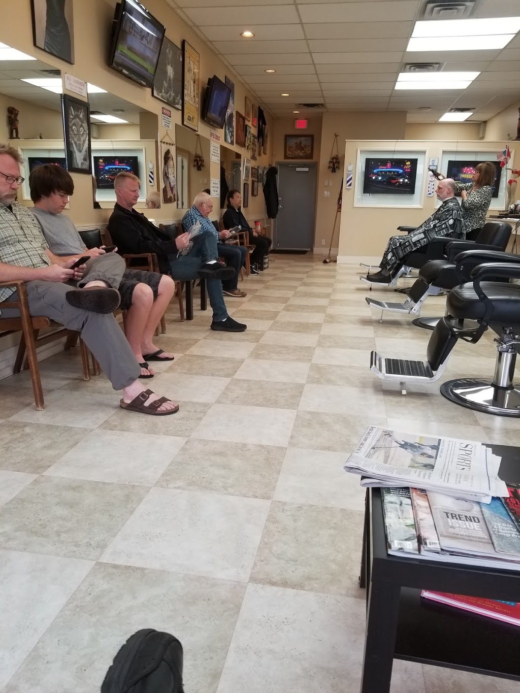 Shelbourne Barbers | 1632 Cedar Hill Cross Rd, Victoria, BC V8P 2P6, Canada | Phone: (250) 477-0212