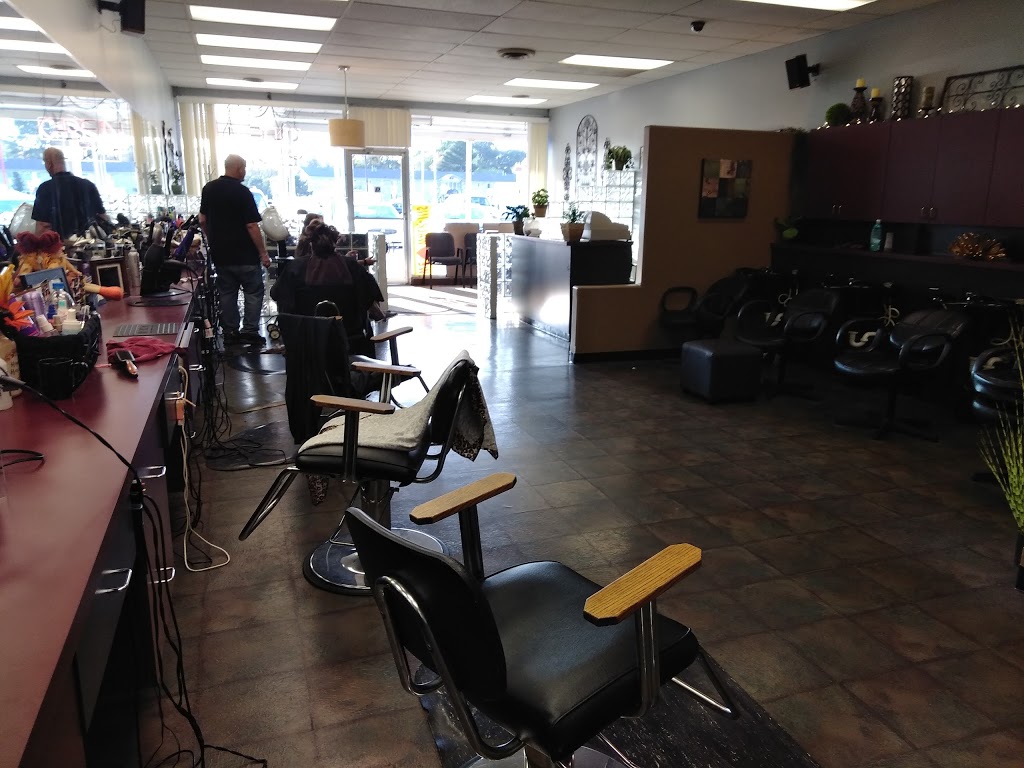 Colonial Shopping Center | 2840 Pine Grove Ave, Port Huron, MI 48060, USA