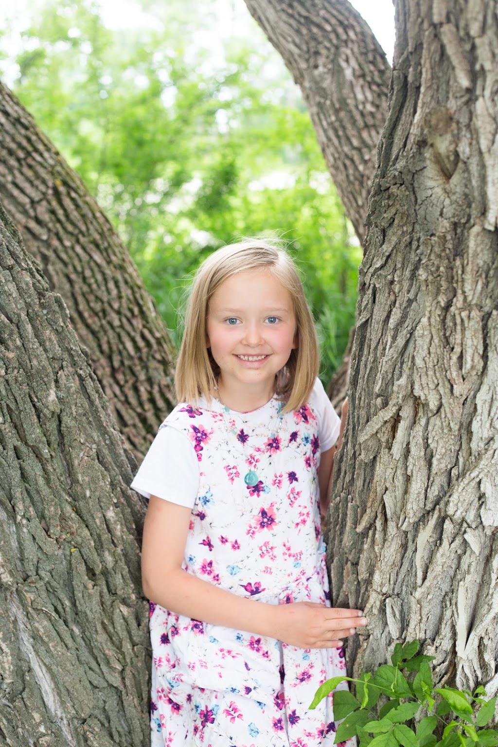 Alberta Girl Photography | 10345 Hidden Valley Dr NW, Calgary, AB T3A 4Z2, Canada | Phone: (403) 465-2605
