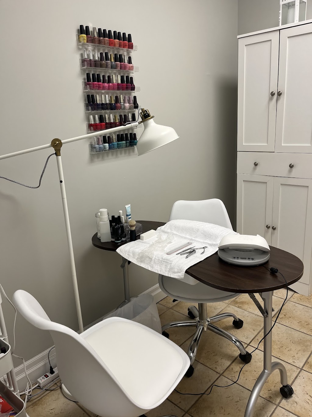 Essence Hair and Esthetics | 371 Goderich St, Port Elgin, ON N0H 2C1, Canada | Phone: (519) 389-2889