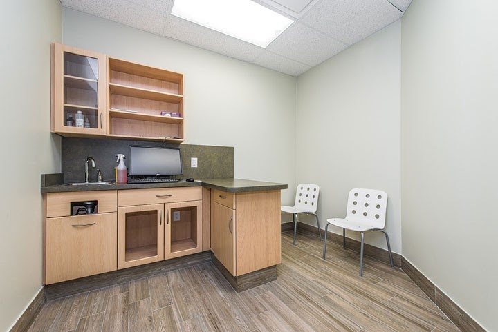 Guelph Lake Veterinary Hospital | 322 Eastview Rd Unit B4, Guelph, ON N1E 0L2, Canada | Phone: (519) 824-9898