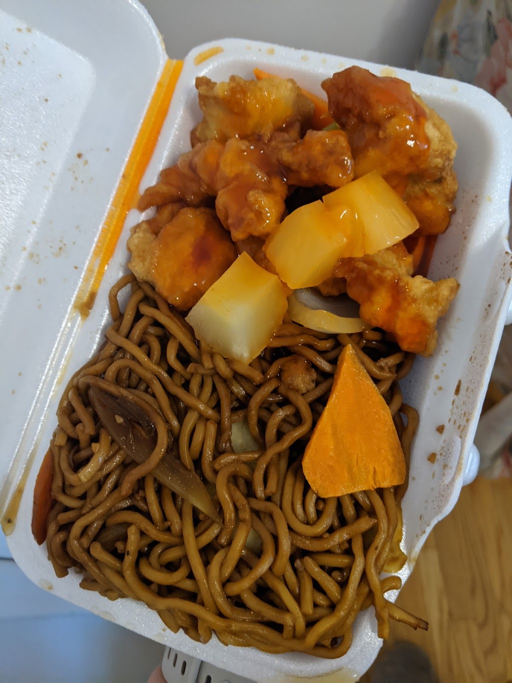 House of China Restaurant | 2306 Eglinton Ave E, Scarborough, ON M1K 2M2, Canada | Phone: (416) 752-7933