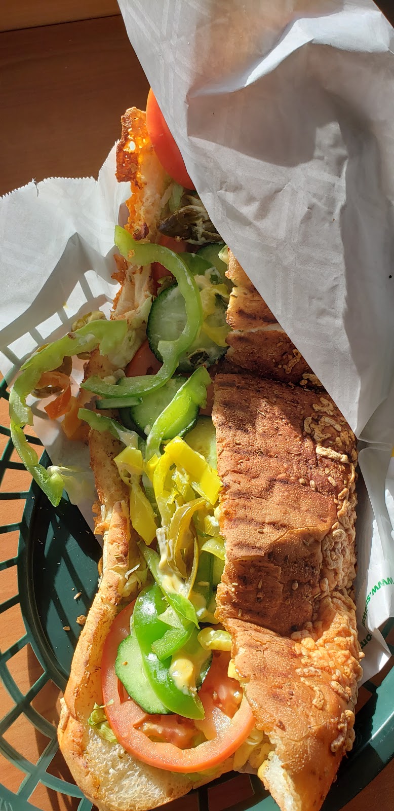 Subway | 6626B E Hastings St, Burnaby, BC V5B 1S2, Canada | Phone: (604) 299-0449