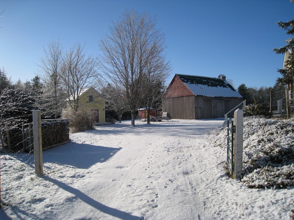 River Ridge Lodge | 28 Silver Point Rd, Mahone Bay, NS B0J 2E0, Canada | Phone: (902) 531-2284