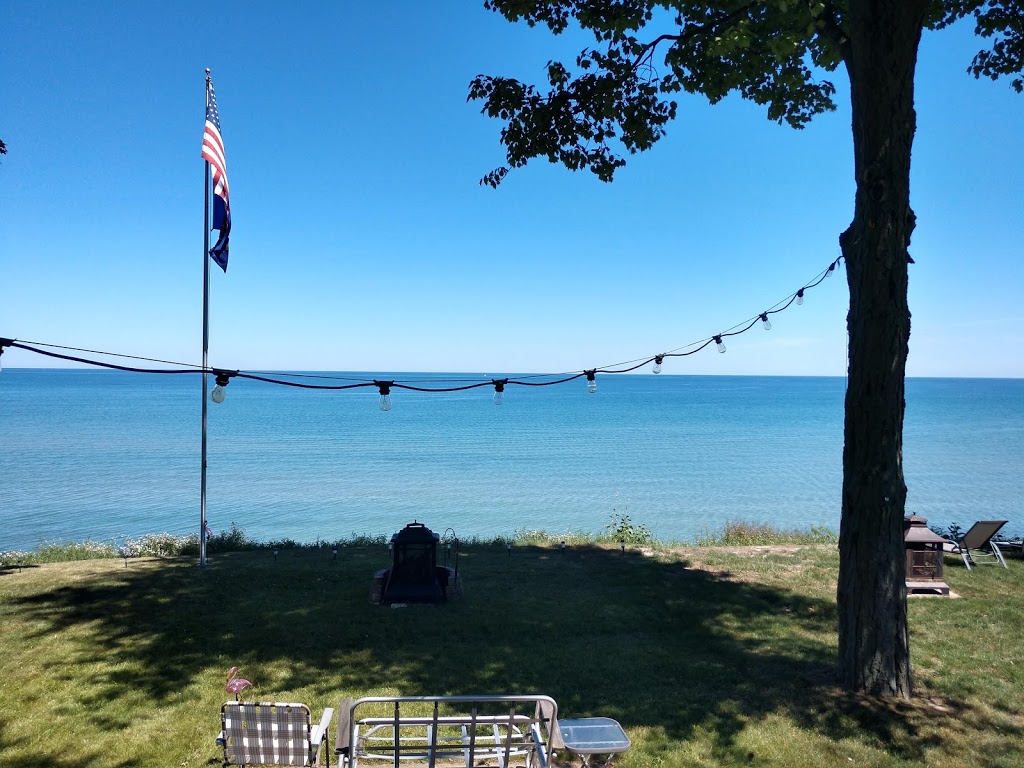 Lakeview Manufactured Home Community | 5767 Main St, Lexington, MI 48450, USA | Phone: (810) 359-7777