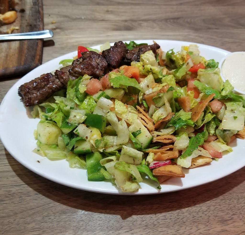 Paramount Middle Eastern Kitchen | 1290 Crestlawn Dr, Mississauga, ON L4W 1A6, Canada | Phone: (905) 282-1600