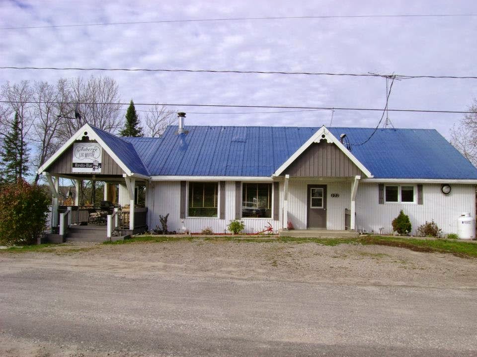 Auberge Lac Murray | 172 Chemin du Lac Murray, Aumond, QC J0W 1W0, Canada | Phone: (819) 441-2274