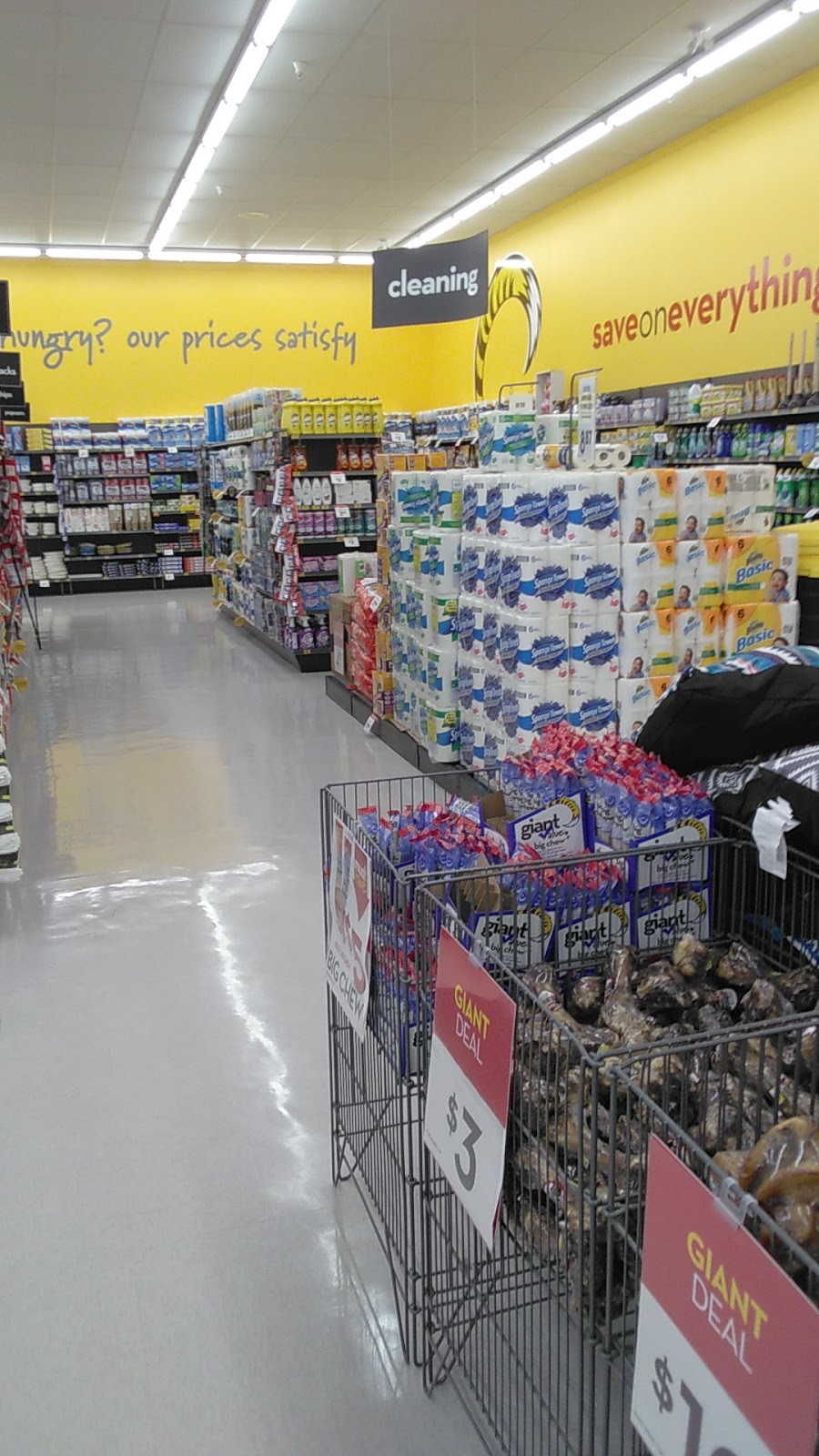 Giant Tiger | 1875 Lansdowne St W Unit C, Peterborough, ON K9K 0C9, Canada | Phone: (705) 749-2629