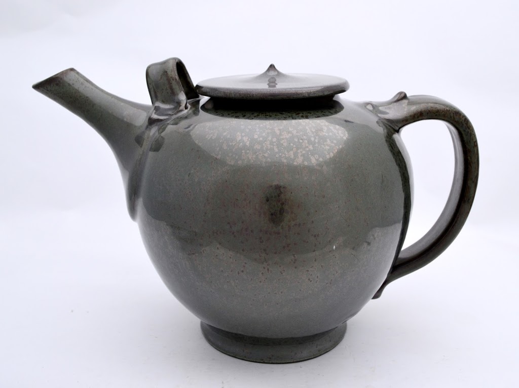 Roycroft Pottery | 2860 Eldridge Rd, East Aurora, NY 14052, USA | Phone: (716) 652-7422