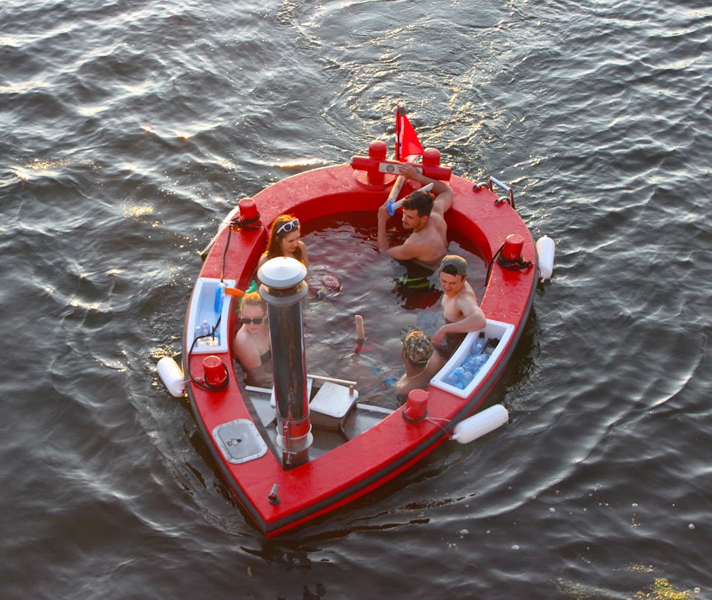 Hot Tub Boat Victoria | 450 Swift St, Victoria, BC V8W 1S3, Canada | Phone: (250) 880-1366