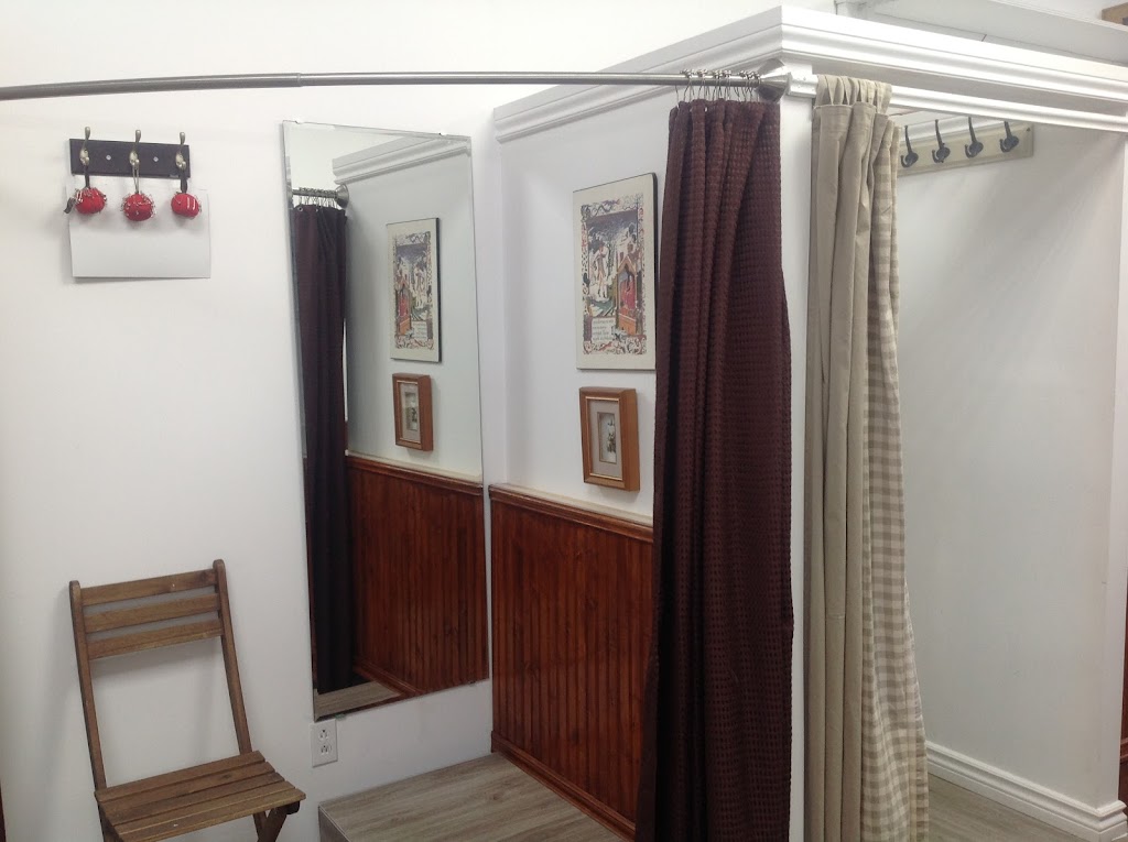 Paragon Dry Cleaners | 7079 Chem. de la Côte-Saint-Luc, Côte Saint-Luc, QC H4V 1J2, Canada | Phone: (514) 489-3552
