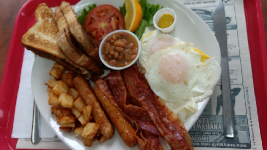 Cantine la Philomène 265 | 564 QC-265, Fortierville, QC G0S 1J0, Canada | Phone: (819) 698-7234